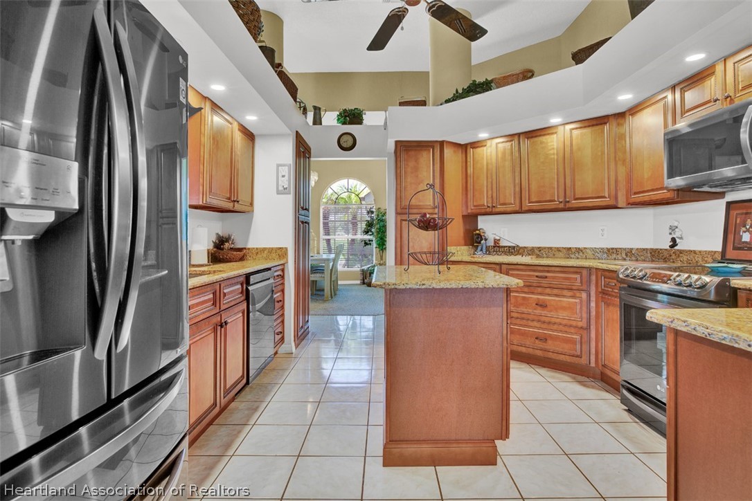 309 Ridge Court Sebring, FL 33876 - Photo 17 of 35 Gallery Image 17