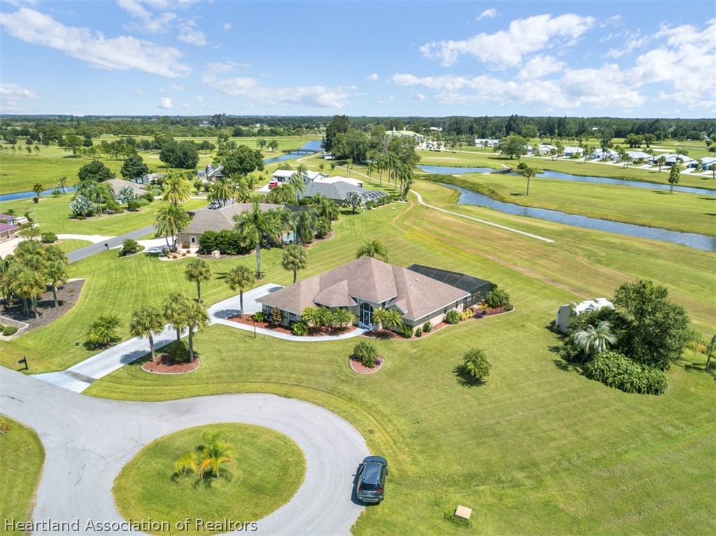 309 Ridge Court Sebring, FL 33876 - Photo 2 of 35 Gallery Image 2