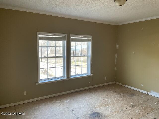 1568 Clay Bottom School Road Chocowinity, NC 27817 - Photo 7 of 12 Bedroom