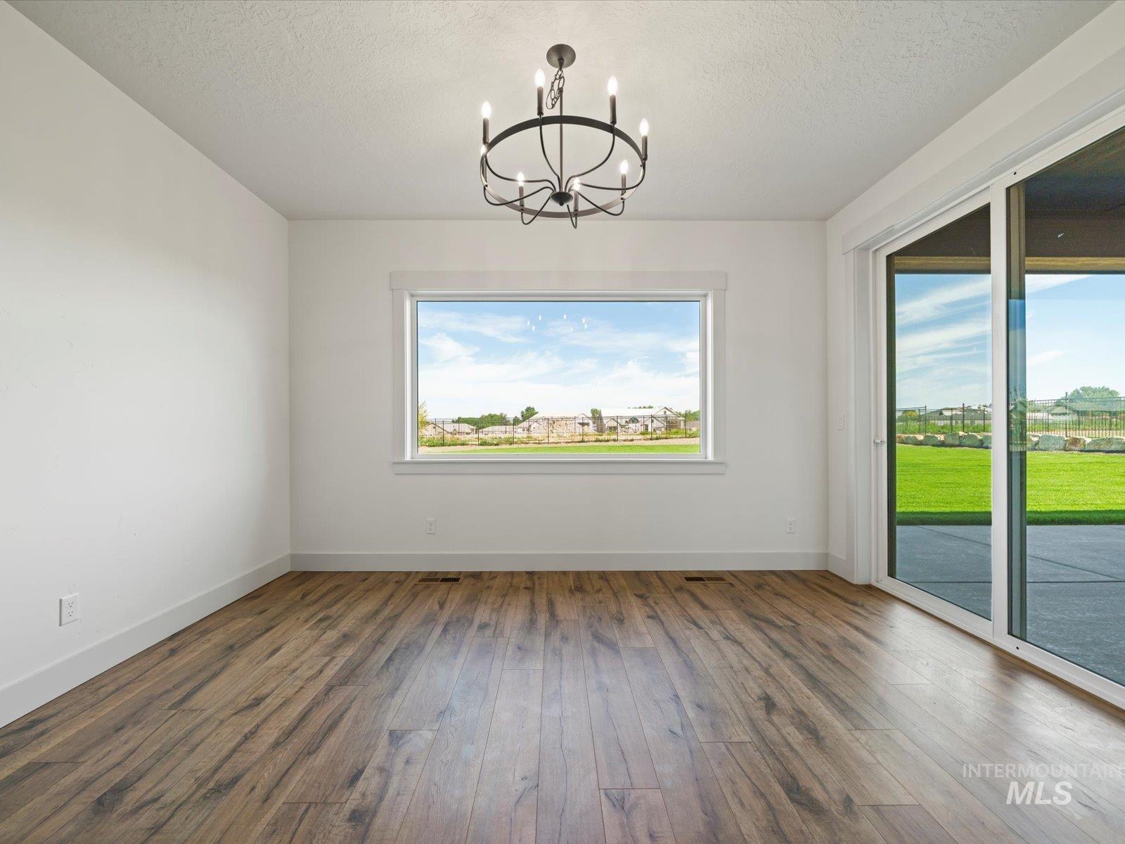 6952 East Chicken Hawk Loop Nampa, ID 83686 - Photo 14 of 46