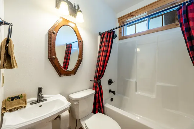 $975,000 | 2 Wishbone Way, Sheridan, WY 82801