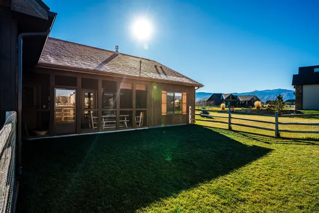 $975,000 | 2 Wishbone Way, Sheridan, WY 82801