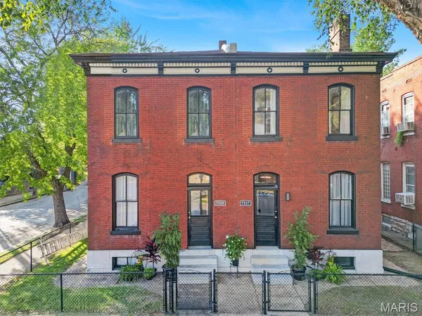 $350,000 | 7227 Pennsylvania Avenue, St. Louis, MO 63111