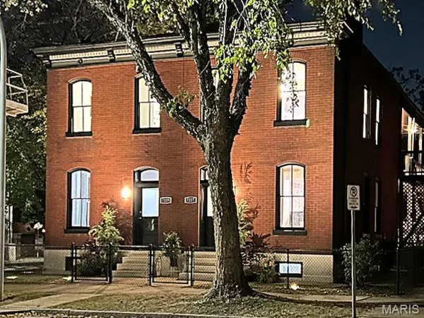 $350,000 | 7227 Pennsylvania Avenue, St. Louis, MO 63111