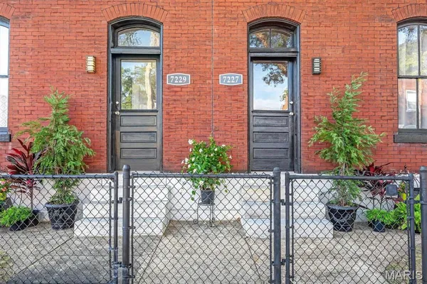 $350,000 | 7227 Pennsylvania Avenue, St. Louis, MO 63111