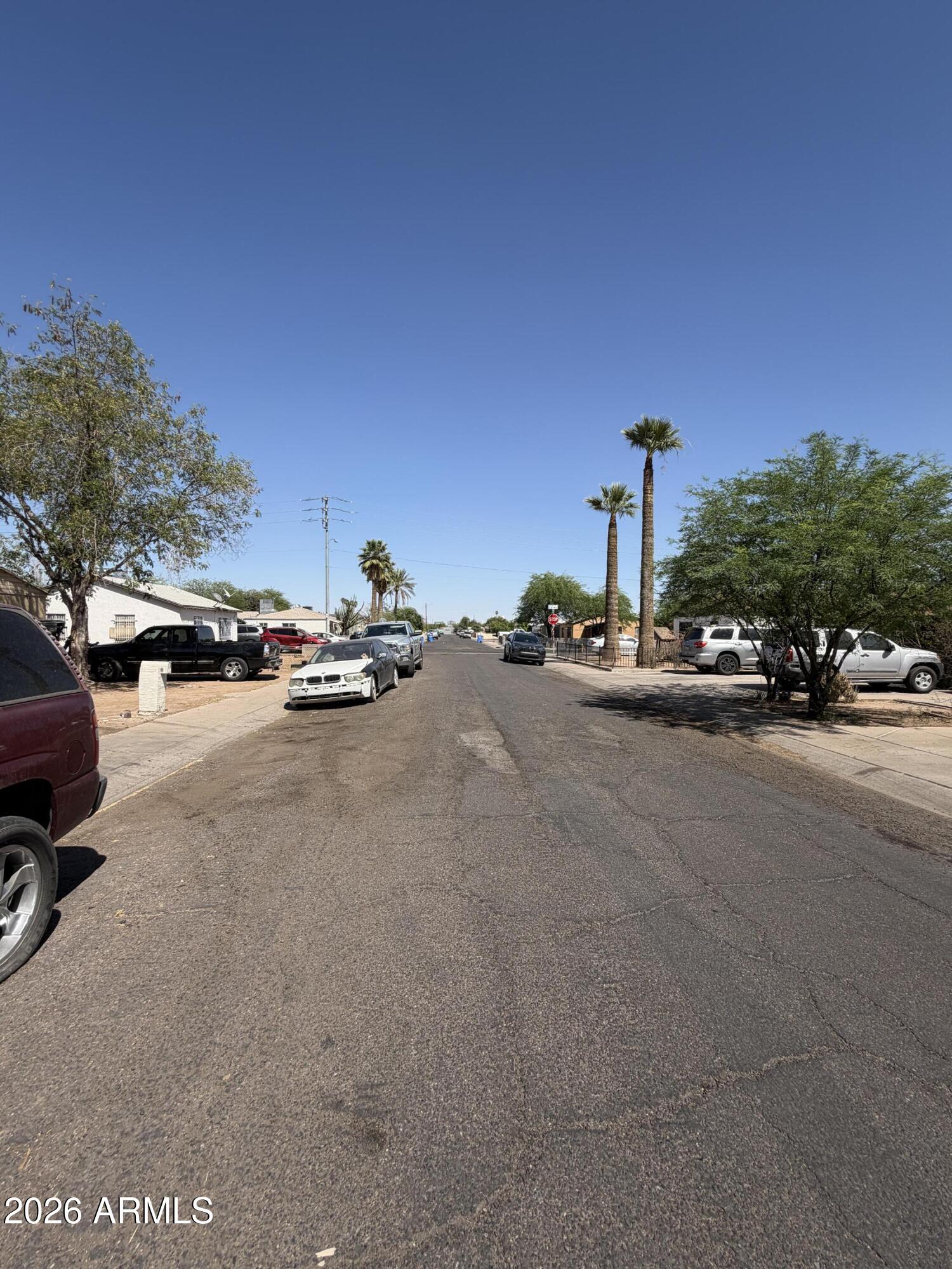 3206 West Pierce Street Phoenix, AZ 85009 - Photo 3 of 25 IMG_0218