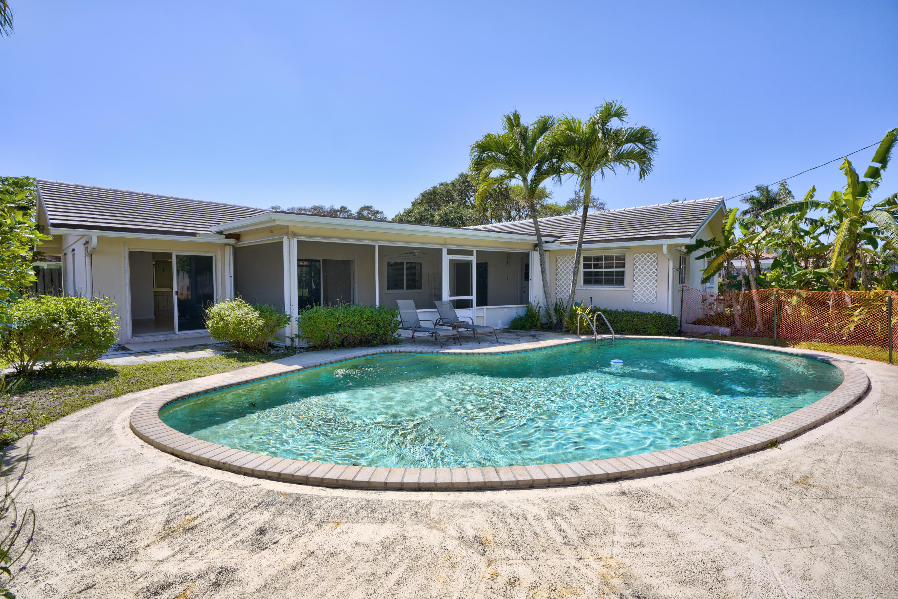 2117 Ardley Road North Palm Beach, FL 33408 - Photo 19 of 27 Pool