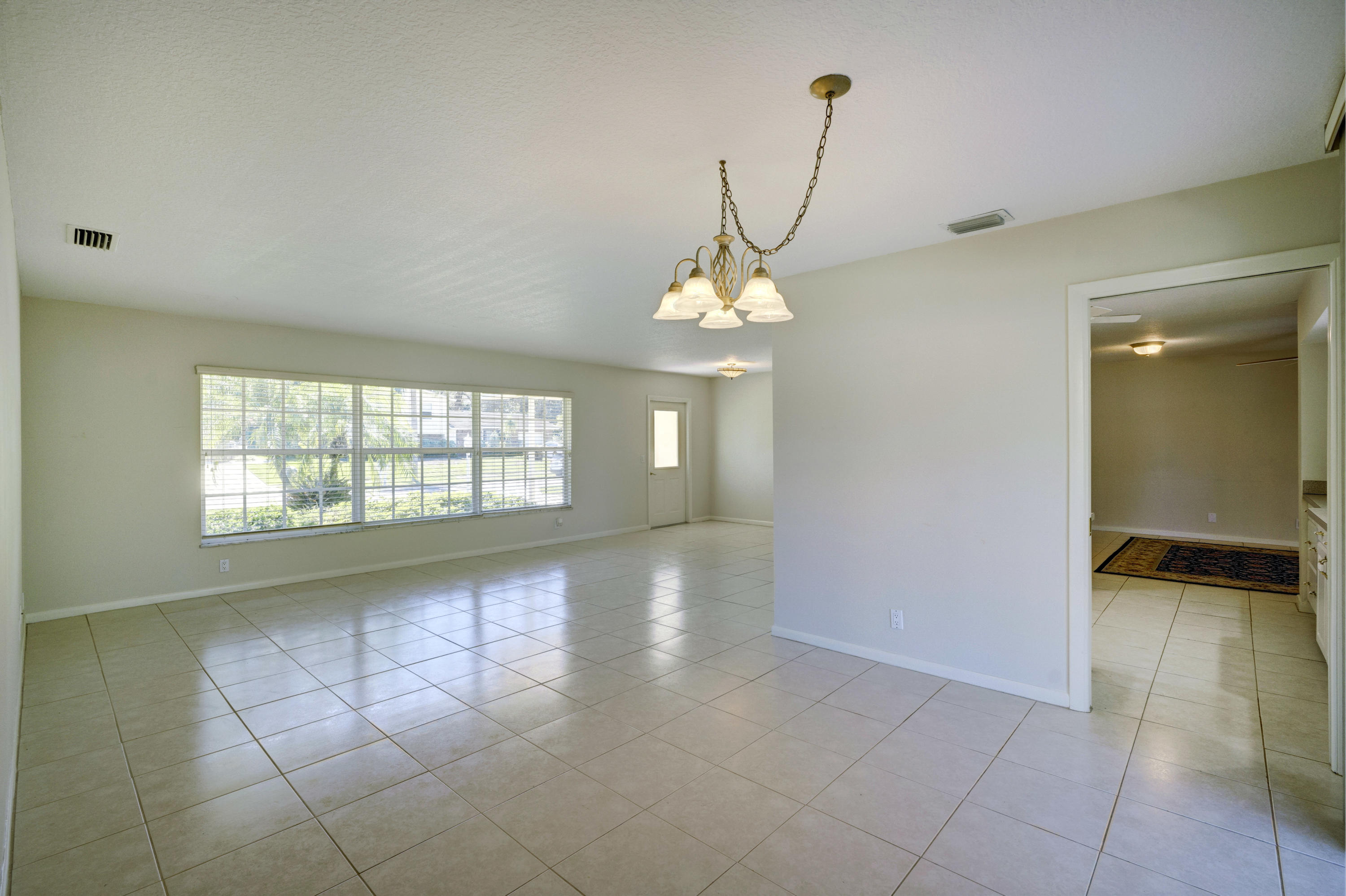 Dining/Living Room