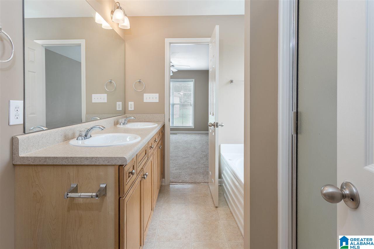 952 Hickory Street Moody, AL 35004 - Photo 25 of 37