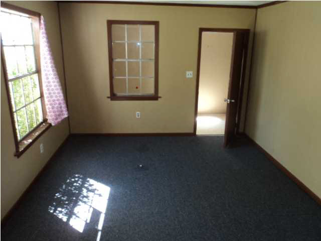 158 Fleming Road Jackson, MS 39212 - Photo 4 of 8 Photo 4