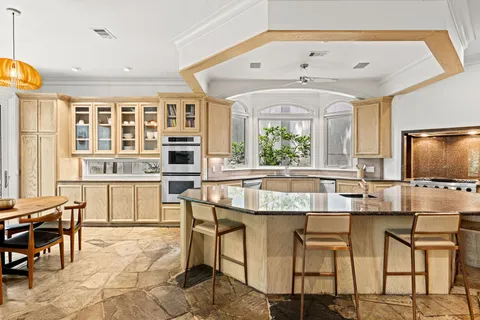 $2,750,000 | 64 Saddlebrook Lane, Houston, TX 77024