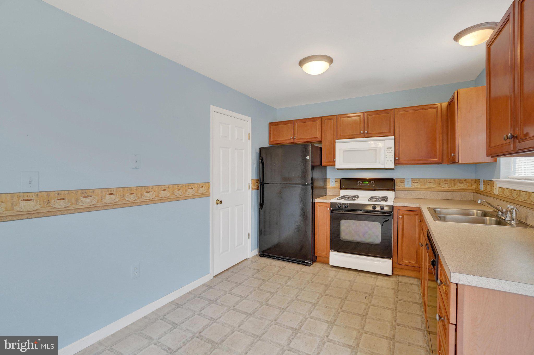 45 Yarrow Court Manchester, PA 17345 - Photo 5 of 27