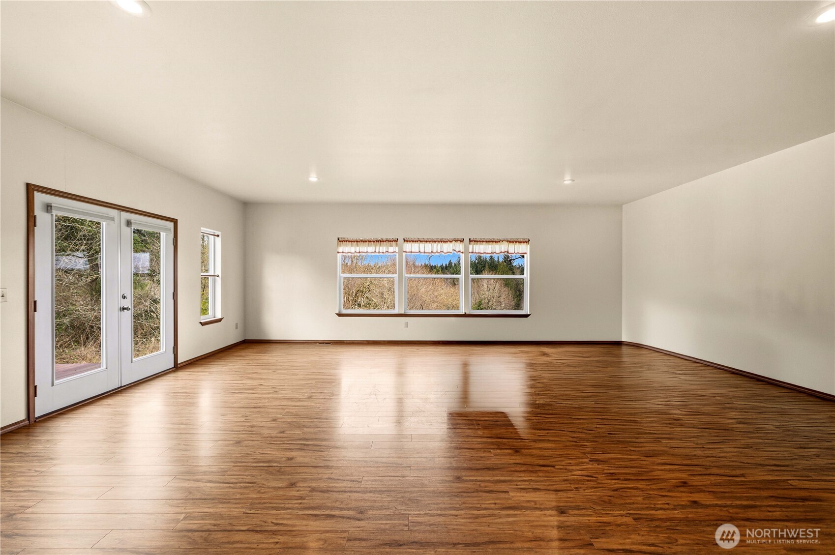 10404 210th Lane Southwest Rochester, WA 98579 - Photo 23 of 40