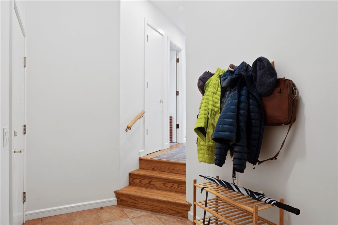 110 Shadow Brook Drive Warwick, RI 02886 - Photo 33 of 40