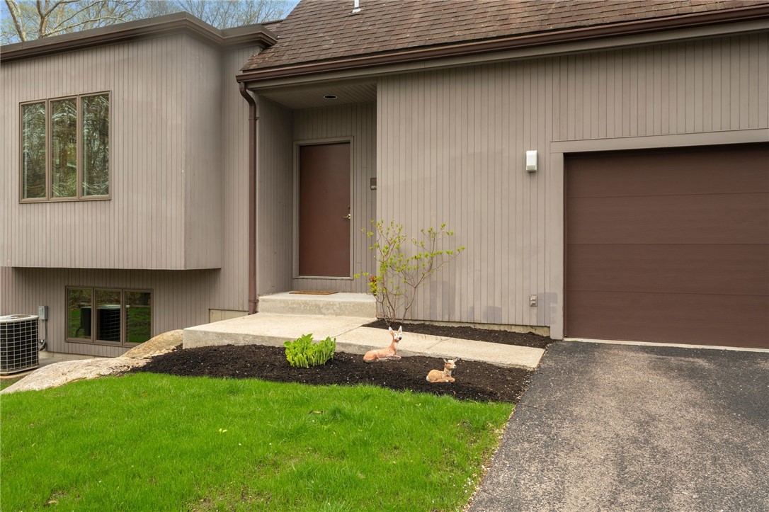 110 Shadow Brook Drive Warwick, RI 02886 - Photo 35 of 40