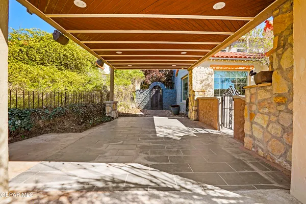 $839,900 | 1030 Blanchard Avenue, El Paso, TX 79902