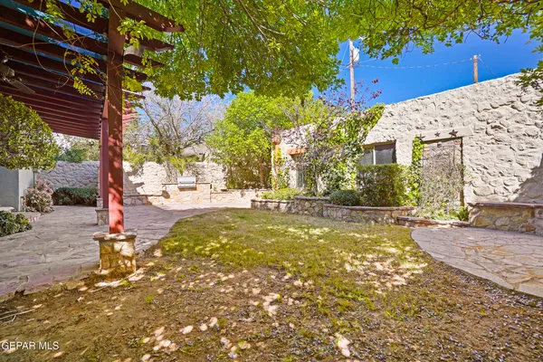 $839,900 | 1030 Blanchard Avenue, El Paso, TX 79902