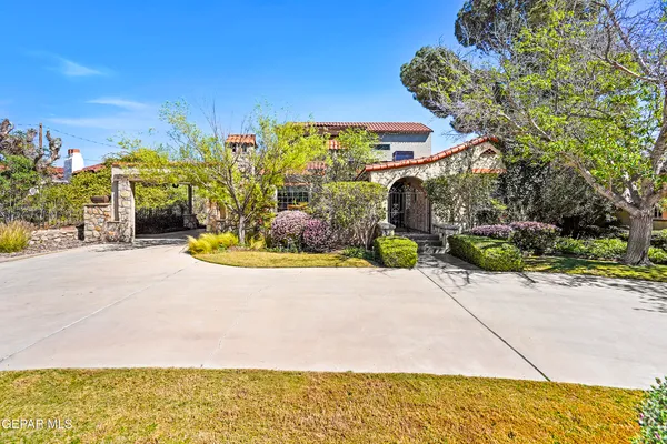 $839,900 | 1030 Blanchard Avenue, El Paso, TX 79902