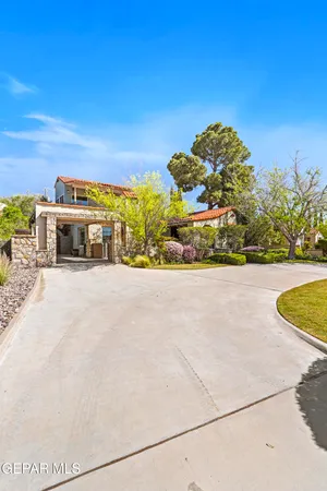 $839,900 | 1030 Blanchard Avenue, El Paso, TX 79902