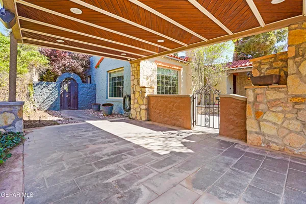 $839,900 | 1030 Blanchard Avenue, El Paso, TX 79902