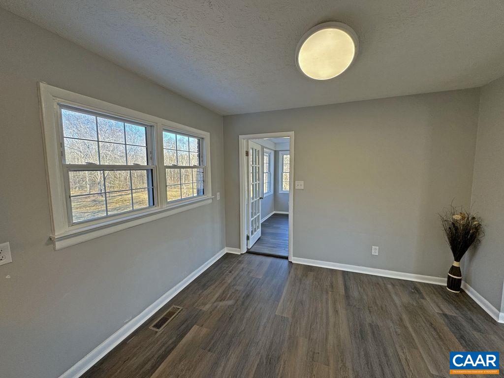 4789 Ruritan Lake Road Palmyra, VA 22963 - Photo 9 of 41 Dining Area