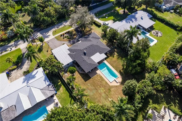 $750,000 | 3540 Avocado Drive, Fort Myers, FL 33901