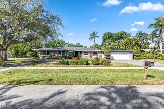 $750,000 | 3540 Avocado Drive, Fort Myers, FL 33901