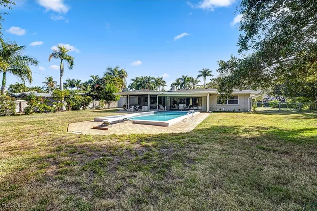 $750,000 | 3540 Avocado Drive, Fort Myers, FL 33901