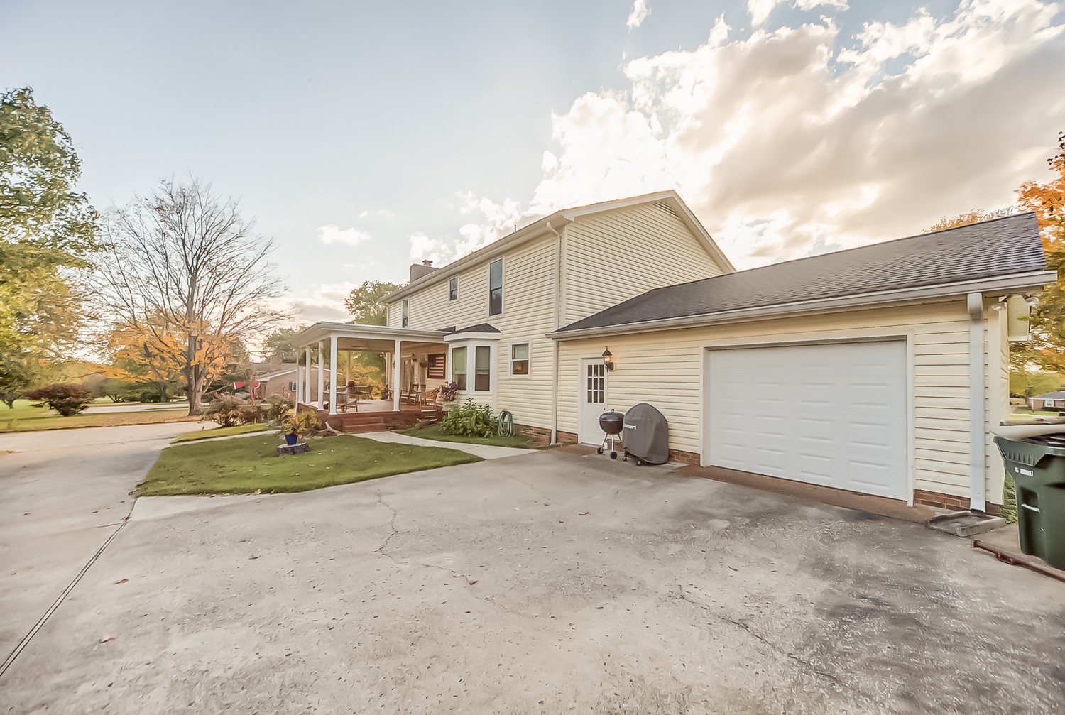 1041 Robertson Road Gallatin, TN 37066 - Photo 6 of 49 Gallery Image 6