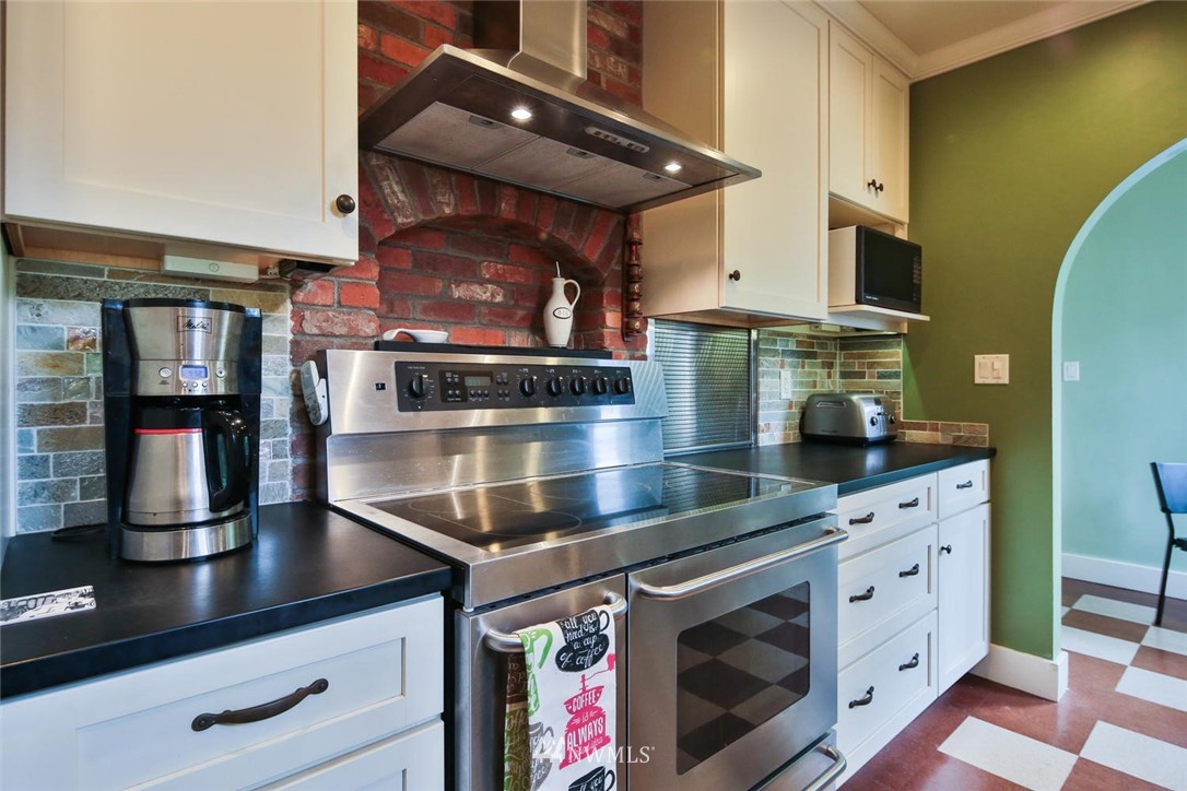 309 North 46th Street Seattle, WA 98103 - Photo 13 of 23 Gallery Image 13