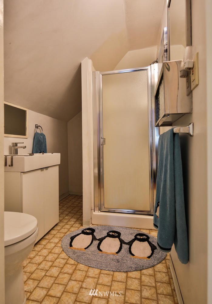 309 North 46th Street Seattle, WA 98103 - Photo 20 of 23 Gallery Image 20