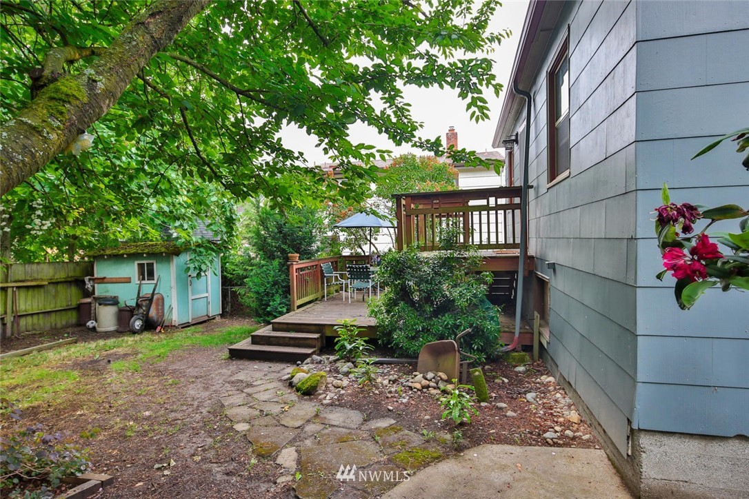 309 North 46th Street Seattle, WA 98103 - Photo 3 of 23 Gallery Image 3