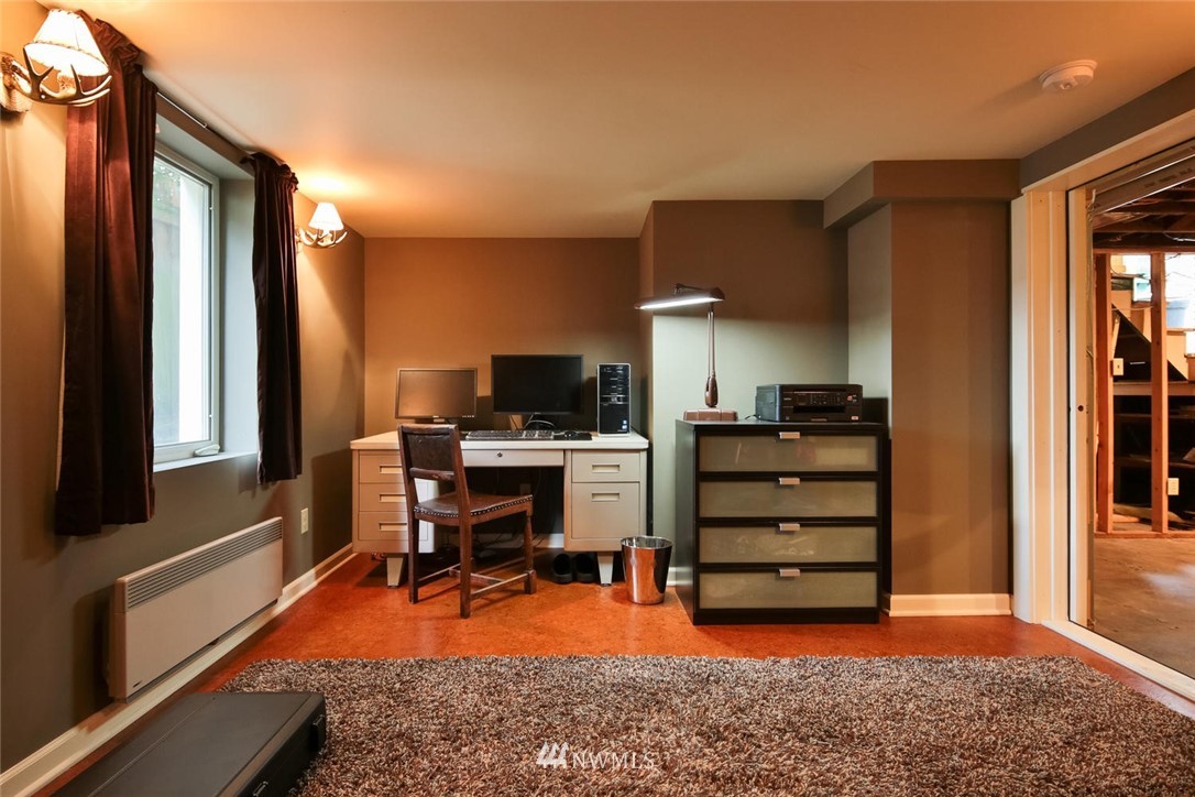 309 North 46th Street Seattle, WA 98103 - Photo 22 of 23 Gallery Image 22