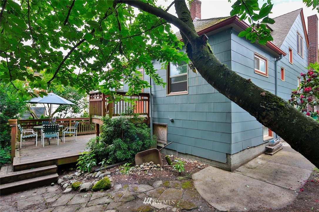 309 North 46th Street Seattle, WA 98103 - Photo 4 of 23 Gallery Image 4