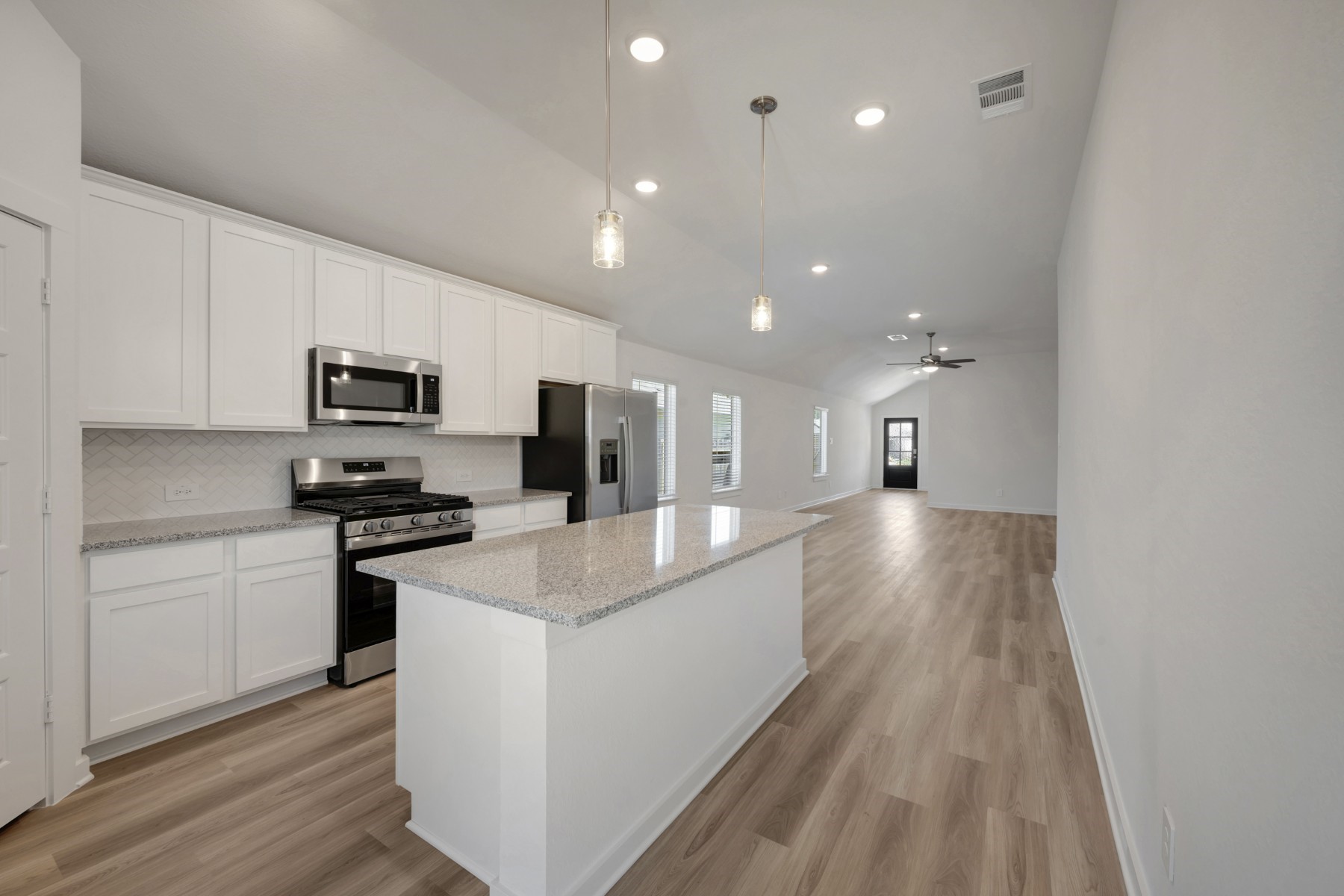 555 Flower Reed Court Magnolia, TX 77354 - Photo 20 of 34