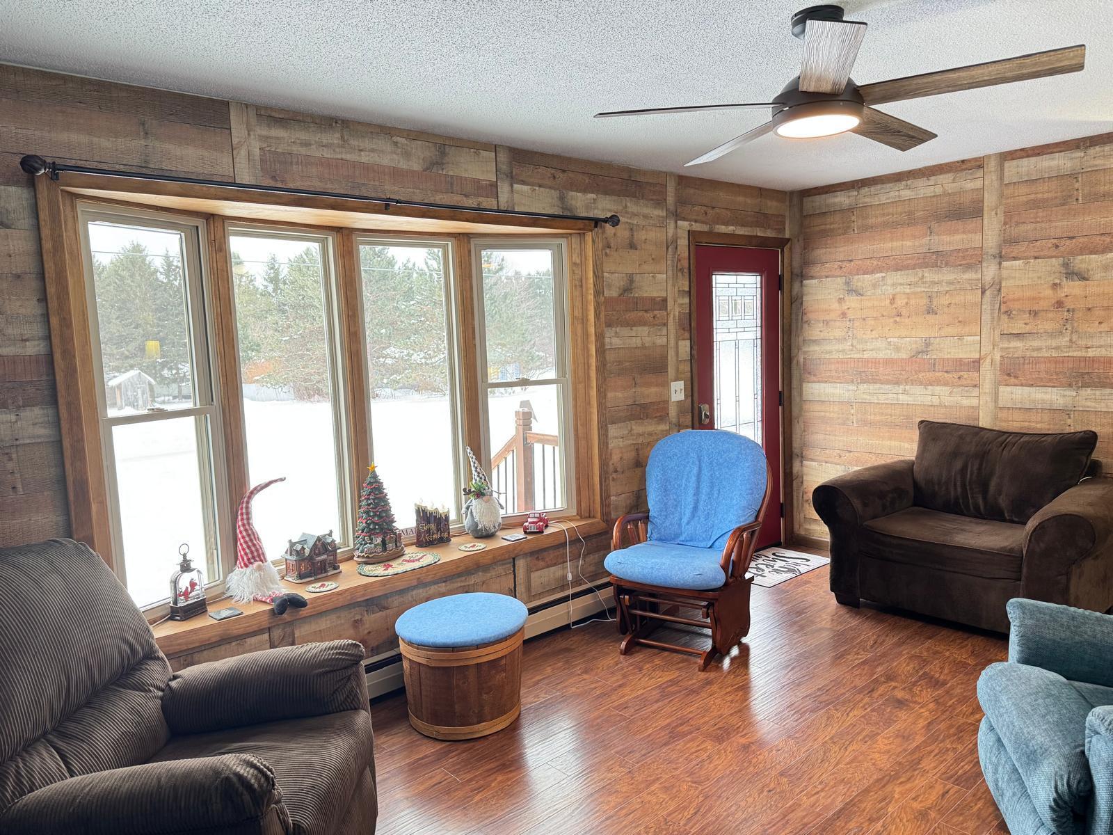 40 Fords Lane Mapleton, ME 04757 - Photo 17 of 37 Living Room