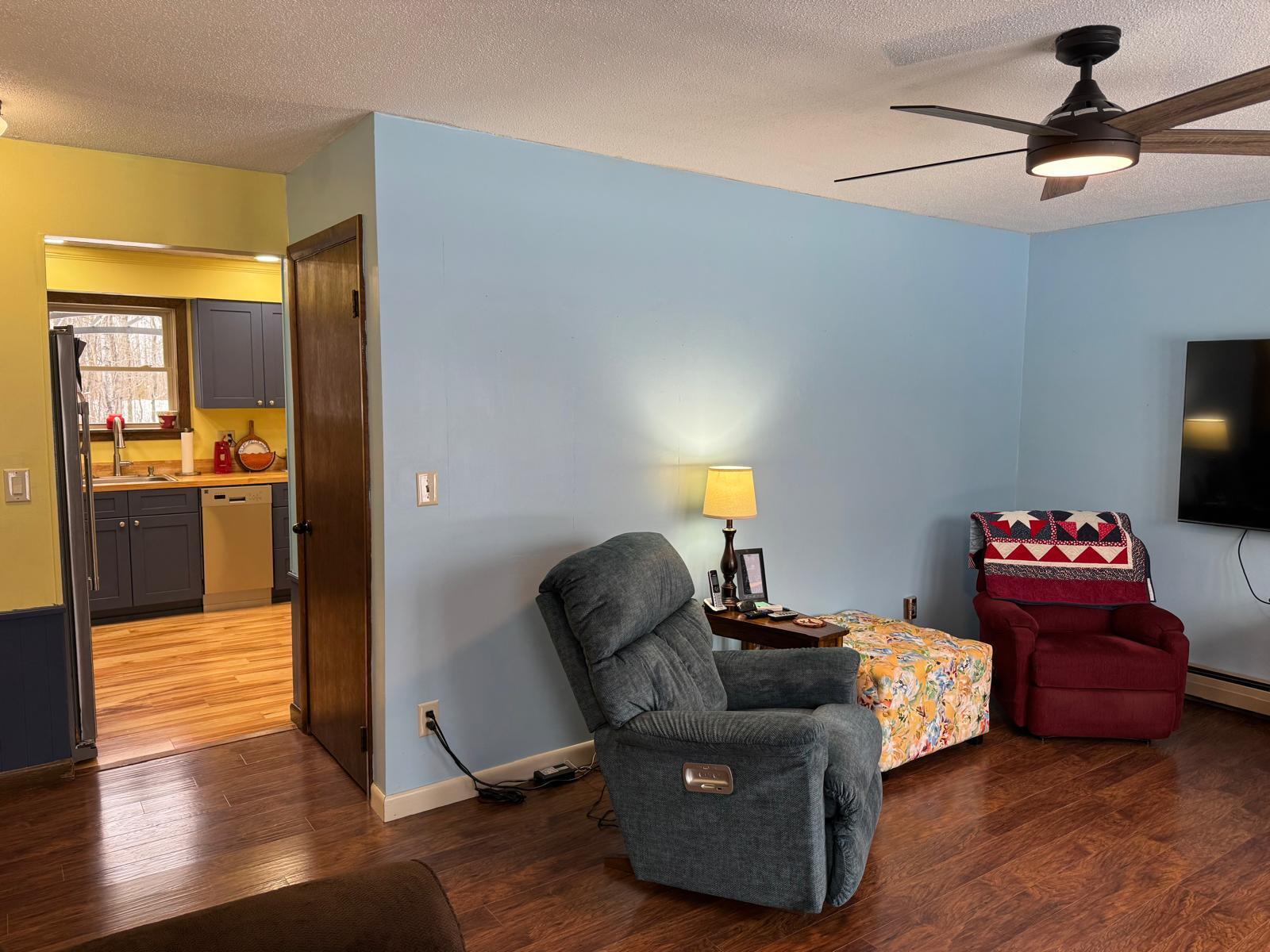 40 Fords Lane Mapleton, ME 04757 - Photo 20 of 37 Living Room