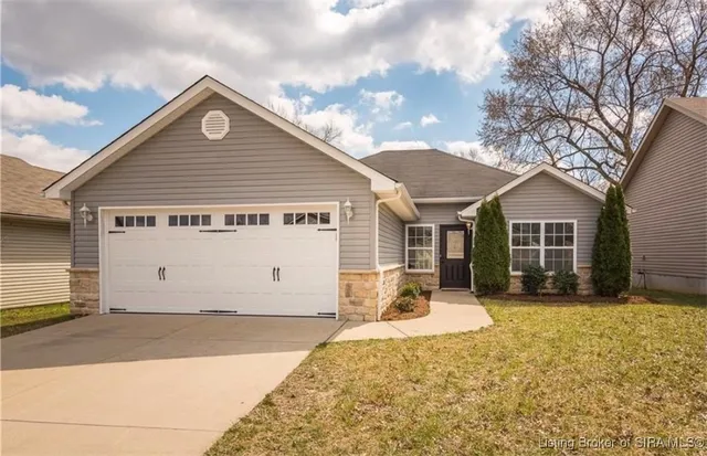 $249,900 | 3828 Homestead Drive, New Albany, IN 47150