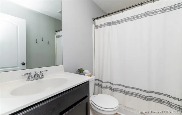 $249,900 | 3828 Homestead Drive, New Albany, IN 47150