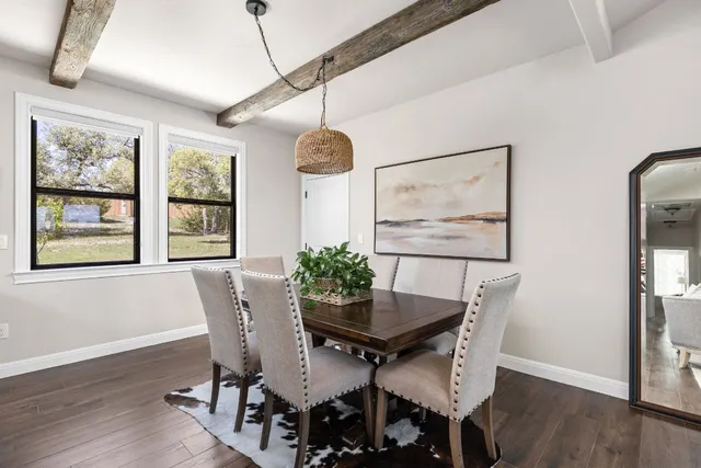 $699,900 | 18105 Austin Boulevard, Lago Vista, TX 78645