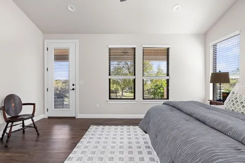 $699,900 | 18105 Austin Boulevard, Lago Vista, TX 78645