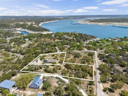 $699,900 | 18105 Austin Boulevard, Lago Vista, TX 78645