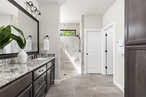 $699,900 | 18105 Austin Boulevard, Lago Vista, TX 78645