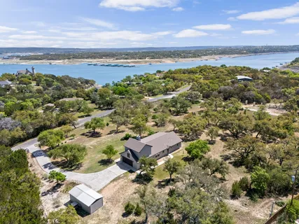$699,900 | 18105 Austin Boulevard, Lago Vista, TX 78645