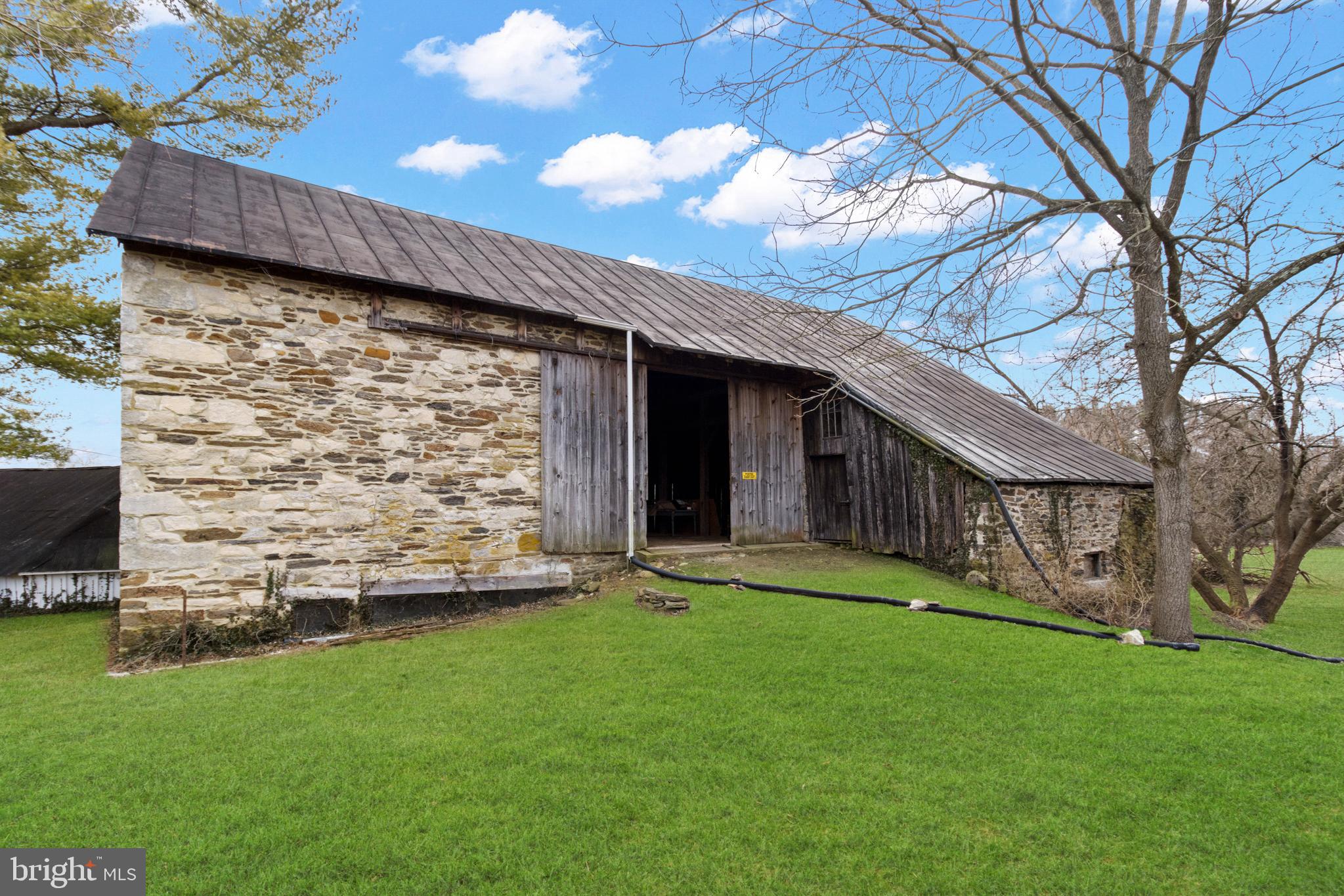 1701 Western Run Road Cockeysville, MD 21030 - Photo 60 of 95 Entrance to the barn