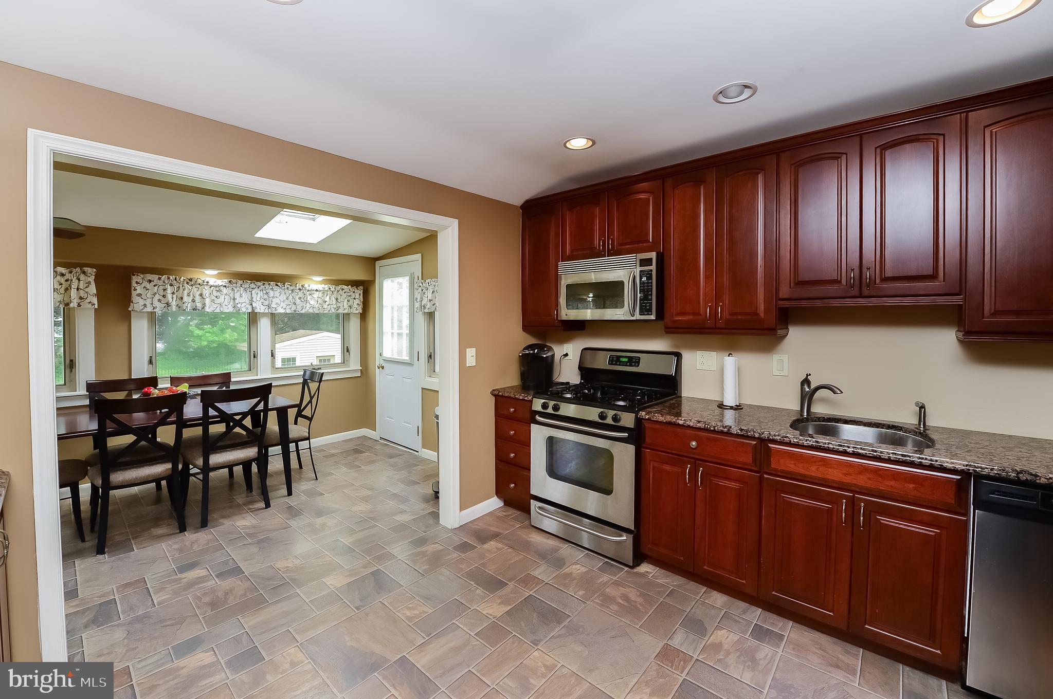 104 Mystic Road Marlton, NJ 08053 - Photo 11 of 32 Gallery Image 11