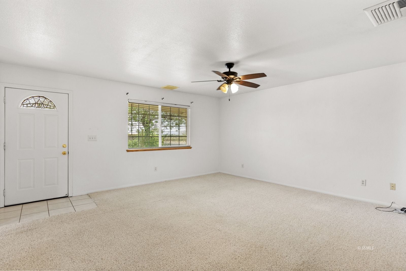 901 West Hood Avenue Ridgecrest, CA 93555 - Photo 3 of 9 Gallery Image 3