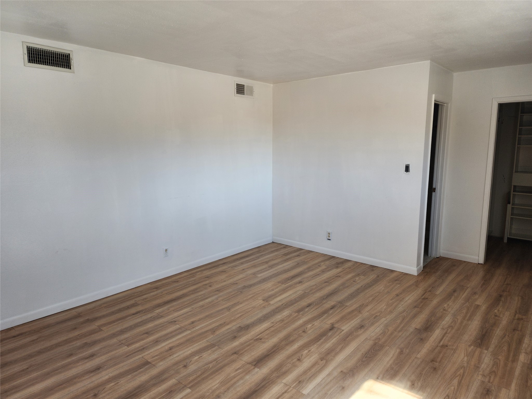 405 Godfrey Avenue Rio Communities, NM 87002 - Photo 19 of 38 Primary Bedroom