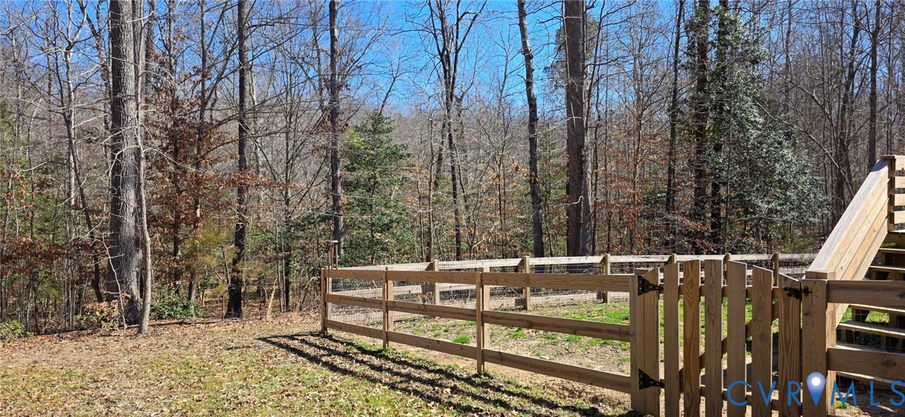 6201 Old Roxbury Road Quinton, VA 23141 - Photo 2 of 49 PARTIALLY FENCED REAR YARD