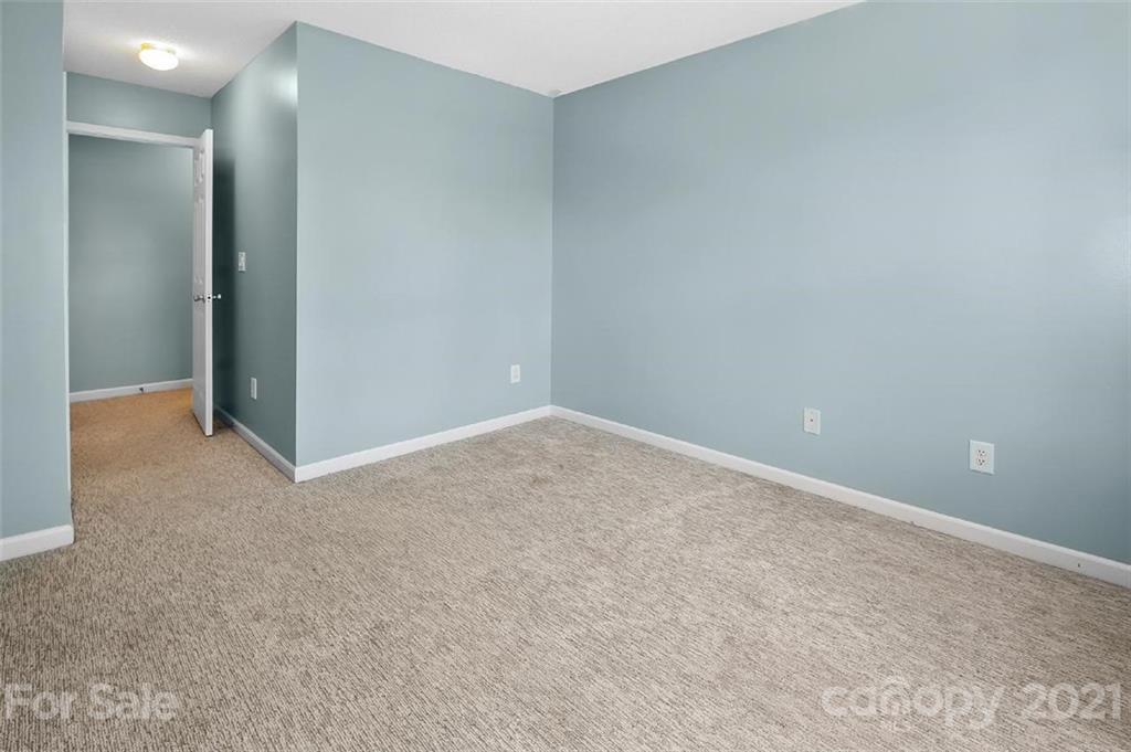 10930 Kinston Ridge Place, Unit 1237 Charlotte, NC 28273 - Photo 19 of 32 a view of an empty room